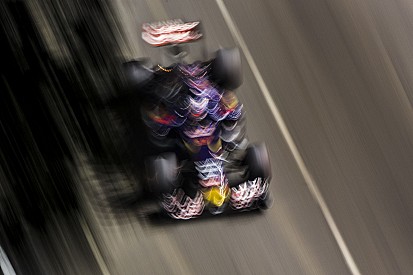 Ecclestone szerint Max Verstappennek már most egy top-istállónál a helye!