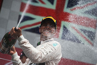 Hamilton y Rosberg: destinos opuestos en Canadá