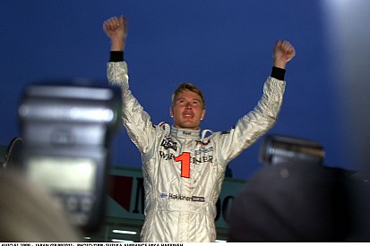 Mika Hakkinen 1999-ben ezen a napon lett kétszeres világbajnok a Forma-1-ben a McLarennel