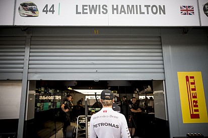 Sosem volt ilyen gyenge a mezőny második fele, Rosberg pedig nem ölelgetheti a maciját