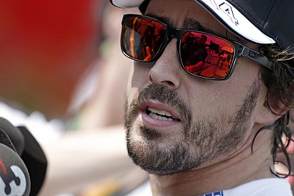 Valóban kész rémálom Alonso csapattársának lenni?