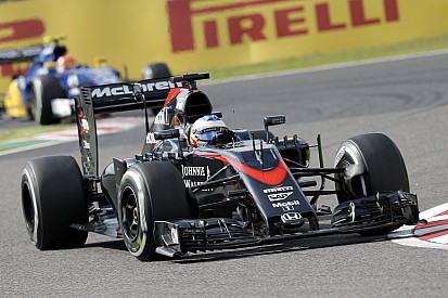 Szerencsétlen Alonso ezt nem fogja bírni idegekkel: még egy-két ilyen „GP2-es” verseny és örökre visszavonul