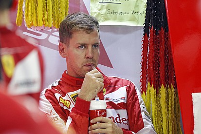 Exkluzív interjú: Vettel & a foci: Elég korlátozottak a képességeim a focipályán…