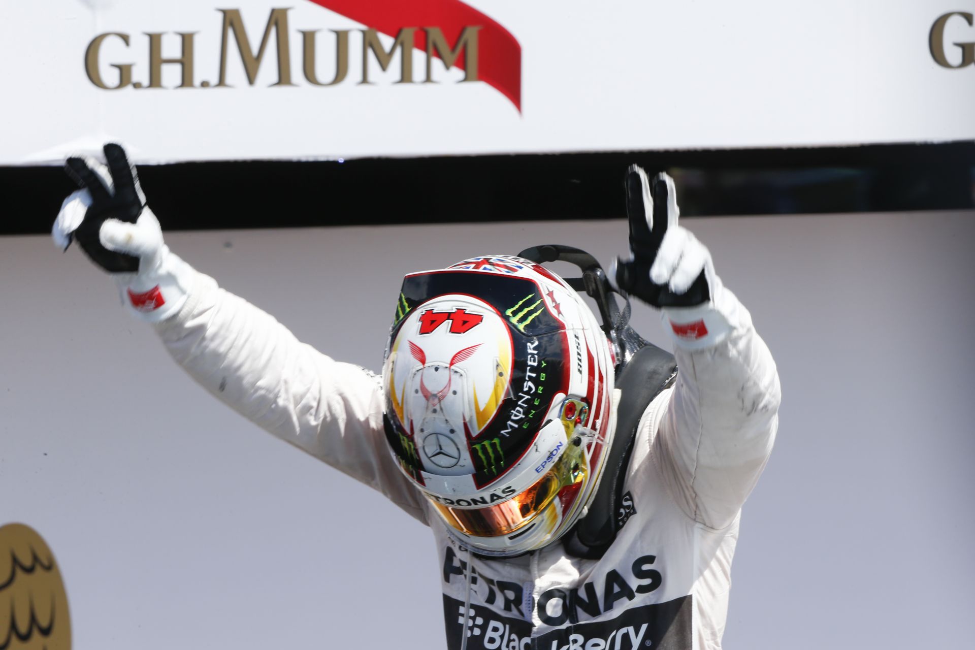 Hamilton nagyon kemény! Így bokszol a kétszeres F1-es bajnok
