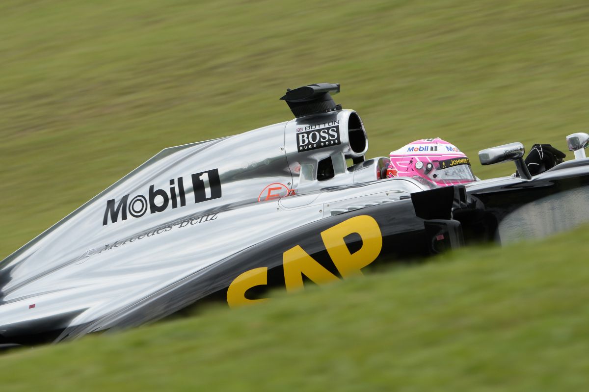 Visszaállt a világ rendje az F1-ben: a V6-os turbó még a V10-esnél is jobban megy Interlagosban
