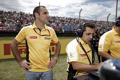 Ma döntenek a Renault-nál: mindent vagy semmit, dobják a WSR 3.5-öt az F1 kedvéért