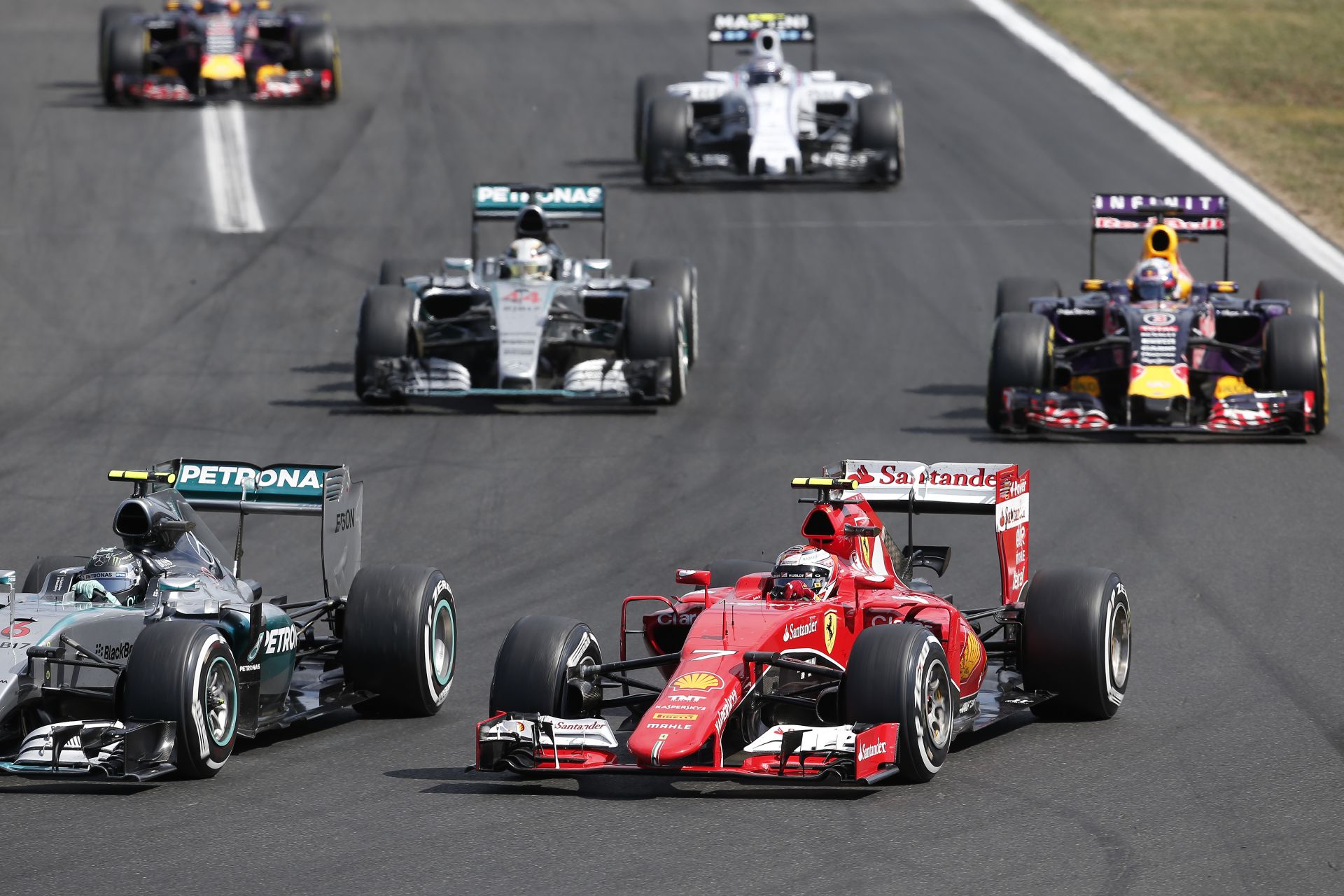 A Ferrari és Vettel még mindig esélyes lehet a bajnoki címre idén