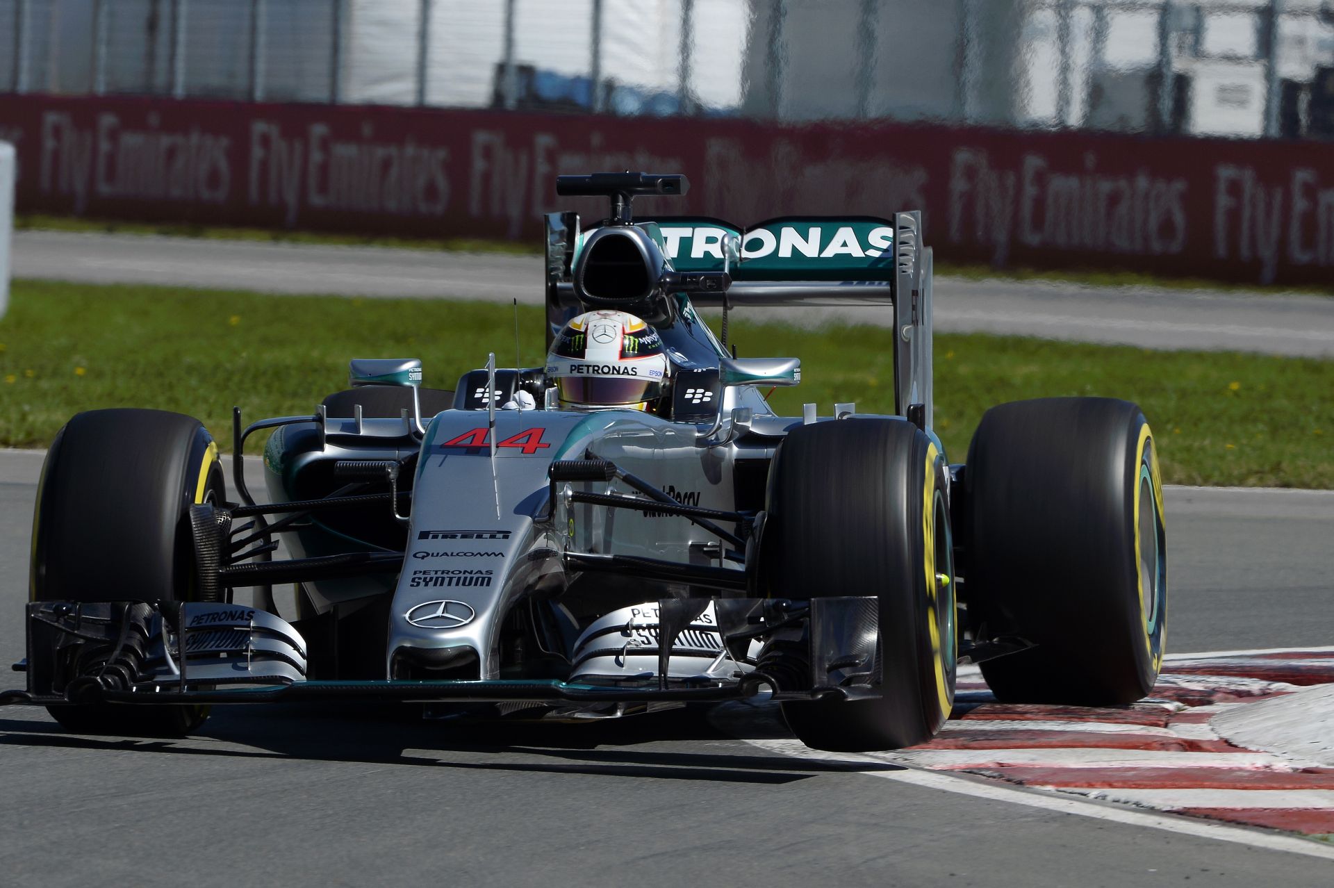 Mercedes: Nem vagyunk mindig idióták!