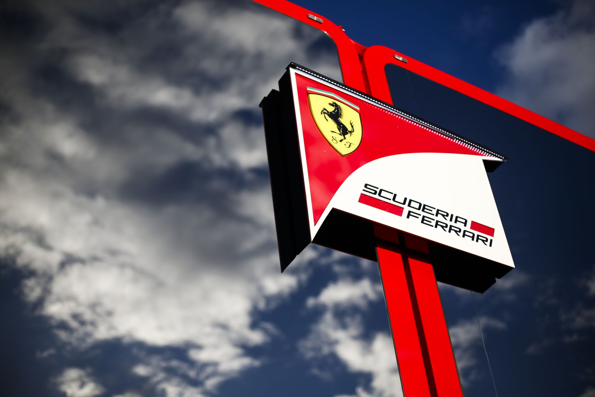 Hivatalos: Ferrari motorokat fog használni az amerikai F1-es csapat 2016-tól