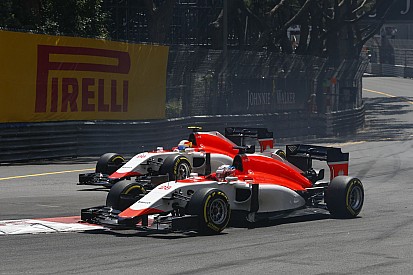 Vajon a Manor F1 Team meddig bírja? És tulajdonképpen miből is fizetik a "sztárokat"?