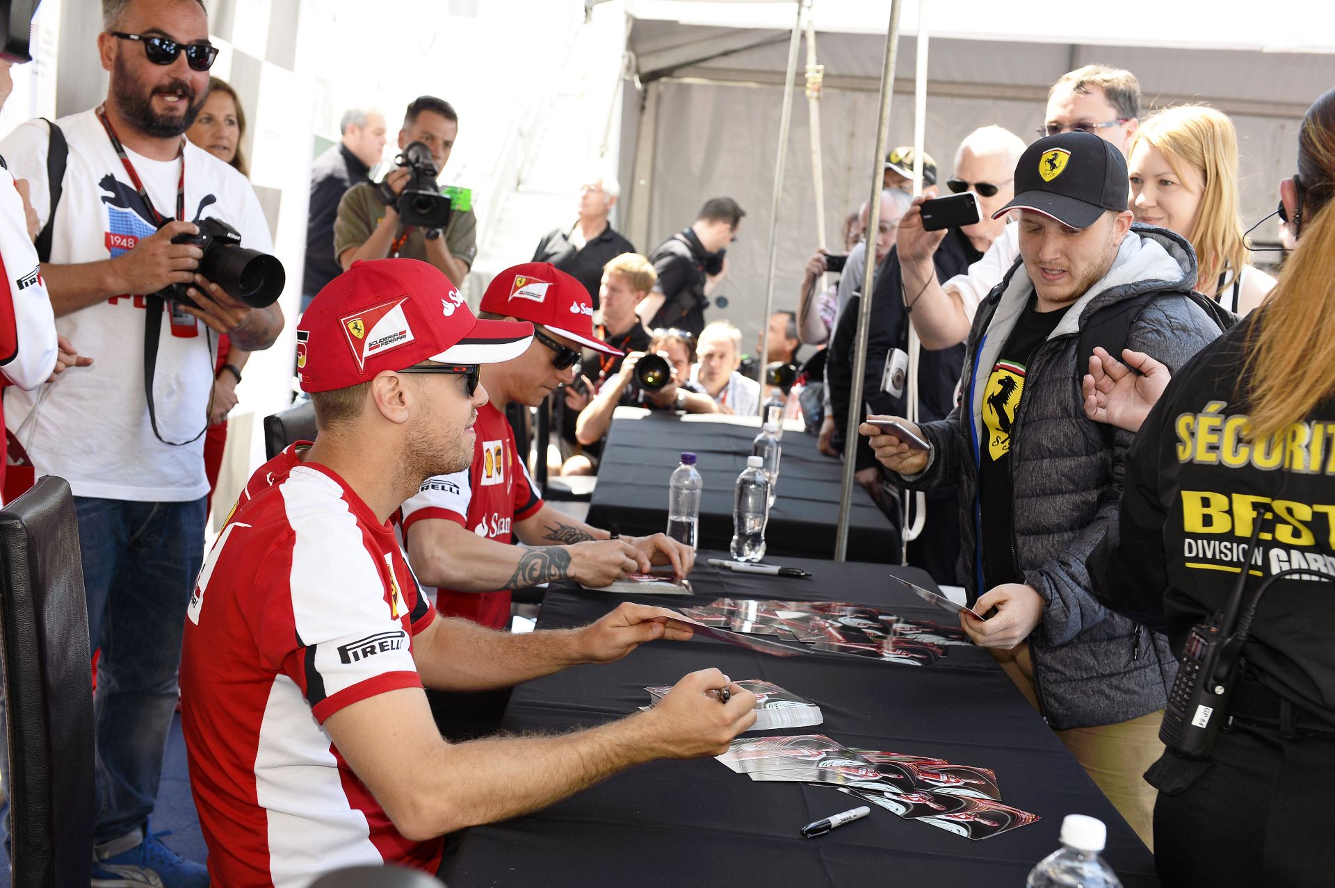 Vettel: Kimi rajongó lennék, ha nem a Forma-1-ben versenyeznék!