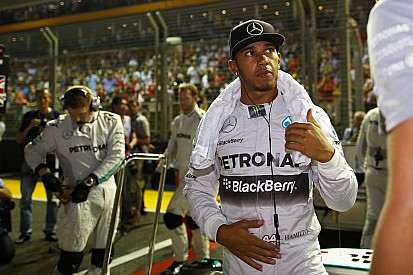 F1 2014: Már Hamilton diktálja a tempót! 2008 bajnoka beelőzött