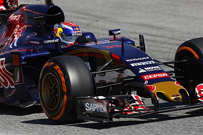 A Toro Rosso a Spanyol Nagydíjon ott van a topcsapatok sarkában - újra jó formában a "kis bikák"