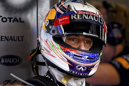 Ricciardo elhagyhatja a süllyedő hajót?