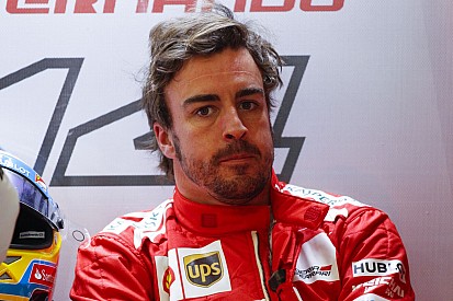 Alonso szerint ma könnyen dobogóra állhattak volna a Ferrarival, és szerinte Magnussen nem volt feltétlen fair ellen