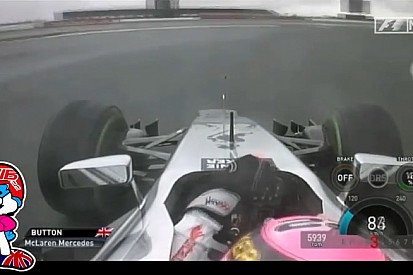 Fedélzeten Buttonnal az esőáztatta Silverstone-ban: tudja, mit kell tennie a volán mögött