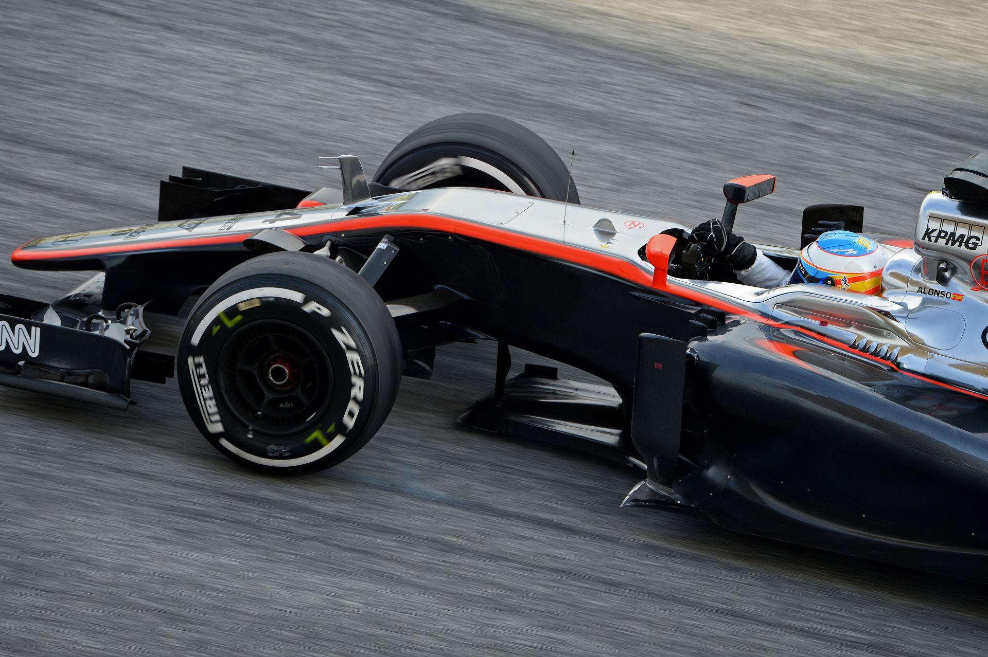 Sokkal durvábban szól Alonso McLaren-Hondája, mint eddig bármikor