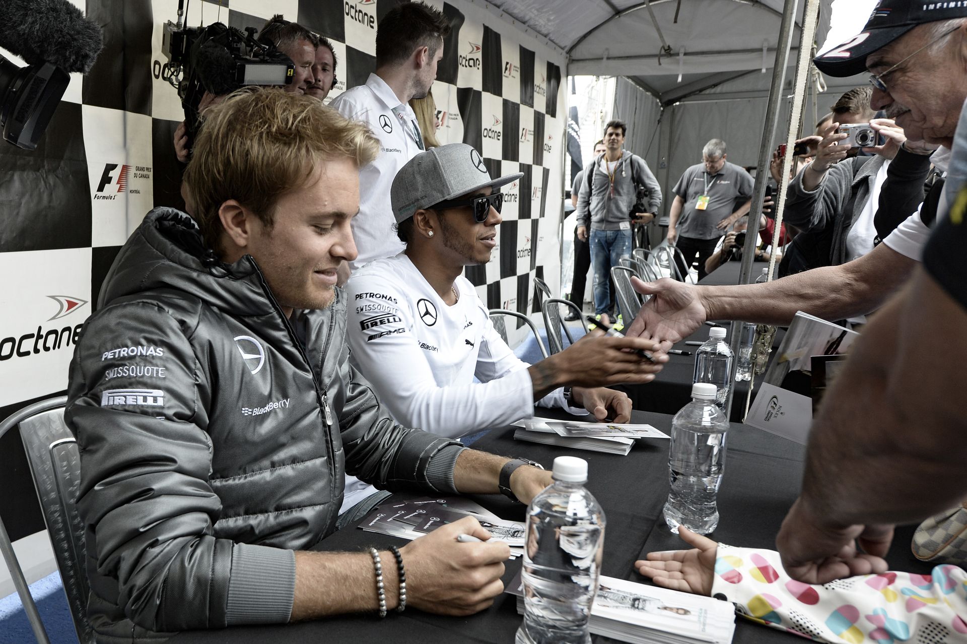 Rosberg kicsit megkönnyebbült, hogy ismét Hamilton előtt van