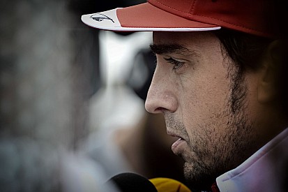 Alonso nyitott az élen Kanadában az átalakított Ferrarival Hamilton és Rosberg előtt