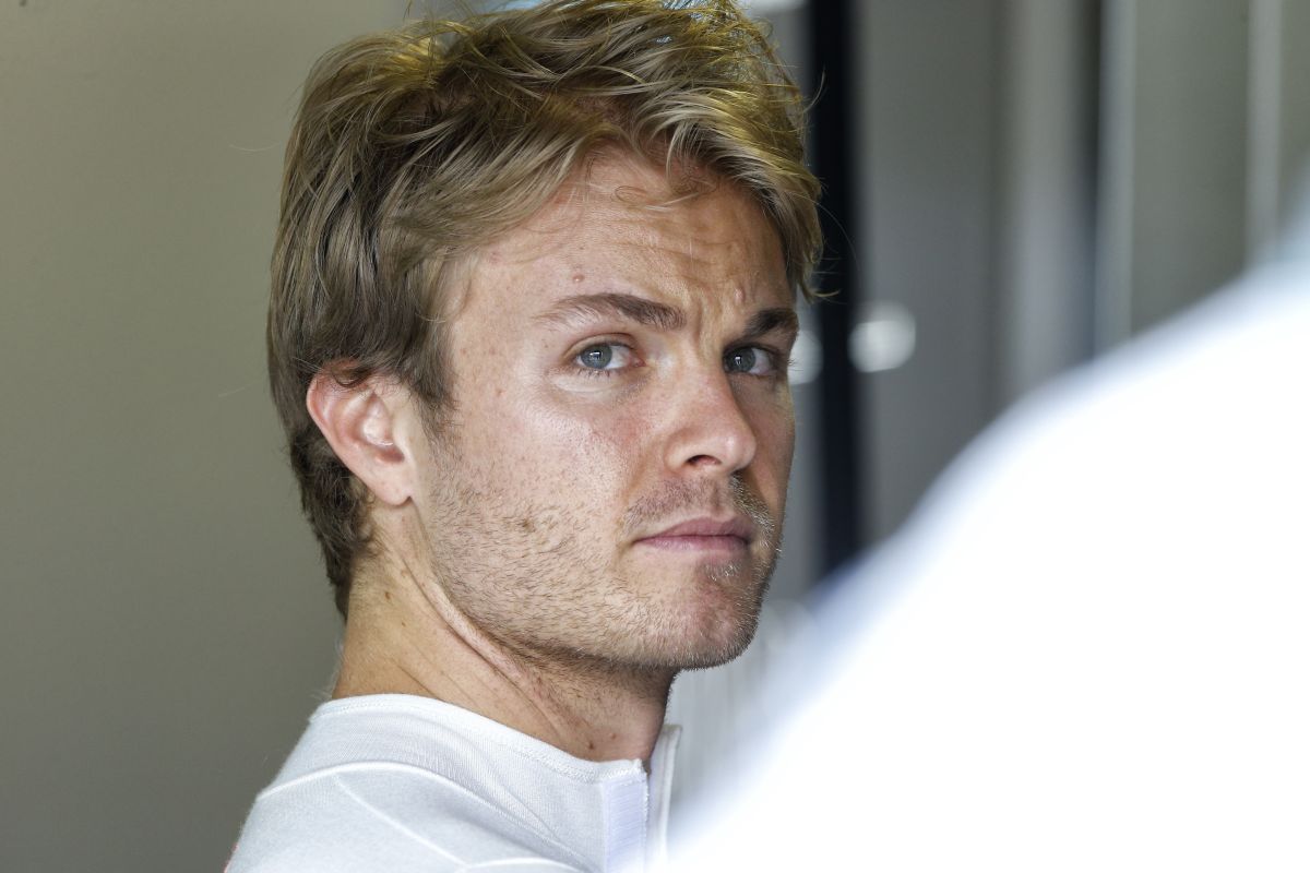 Rosberg nem bánná, ha megszűnne a közösködés a Mercedesnél: féltett beállítások