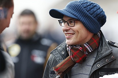 Villeneuve: Inkább 1200 lóerő, mint a kamu F1-es hangok