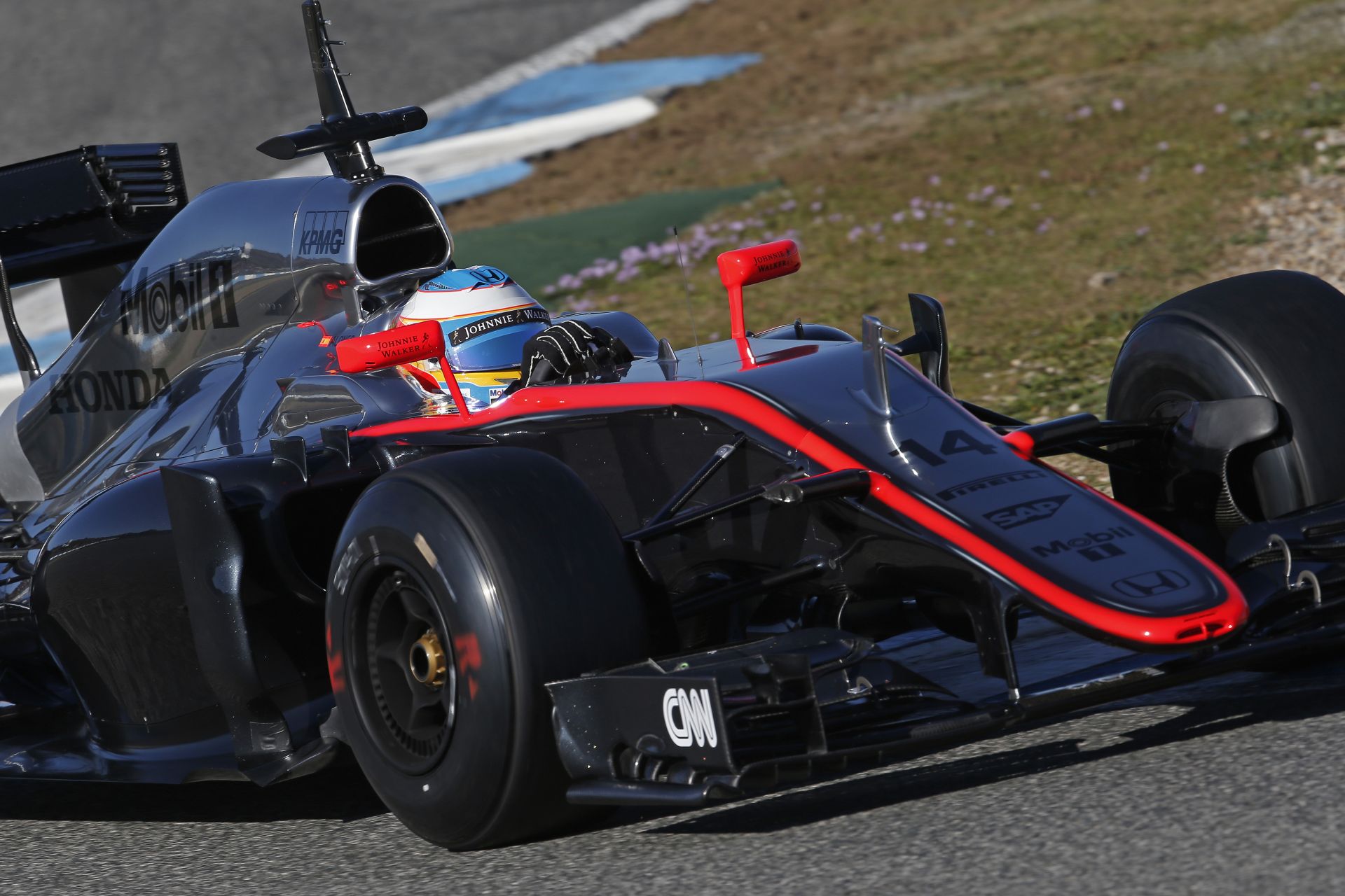Szuper-lassításban Alonso és a McLaren-Honda MP4-30