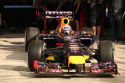 Ricciardo gondoskodni fog az izgalmakról: a versenyre lövik be az RB10-et, jöhet a show!