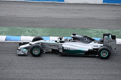 Brawn: mészárlás lehet az év elején az F1-ben