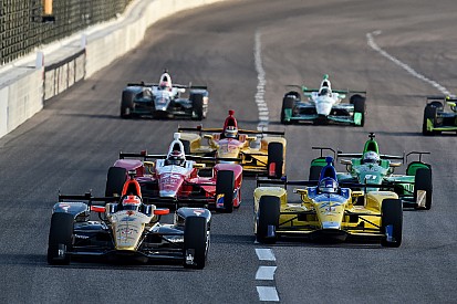IndyCar Texas: Newgarden-Crash und Regen sorgen für Fortsetzung im August!