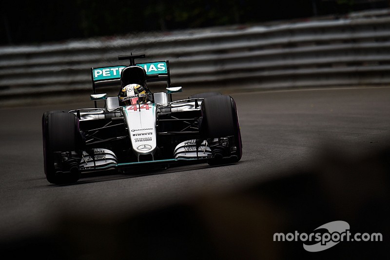 Lewis Hamilton vreest gridstraffen vanwege motorwissel