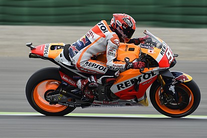 Márquez: “En seco, estoy para luchar con Valentino”