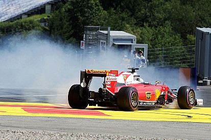 Galería: Salida de pista de Vettel