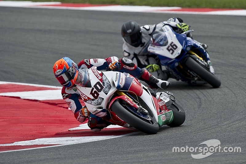 Superbikes Laguna Seca: Vierde en elfde tijd voor Van der Mark