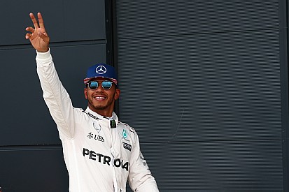 Hamilton: "Mañana vamos a correr como siempre lo hacemos"