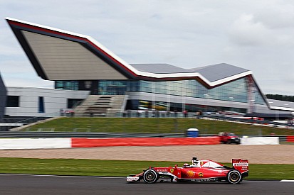 Fotogallery: le immagini più belle del secondo giorno di test di Silverstone