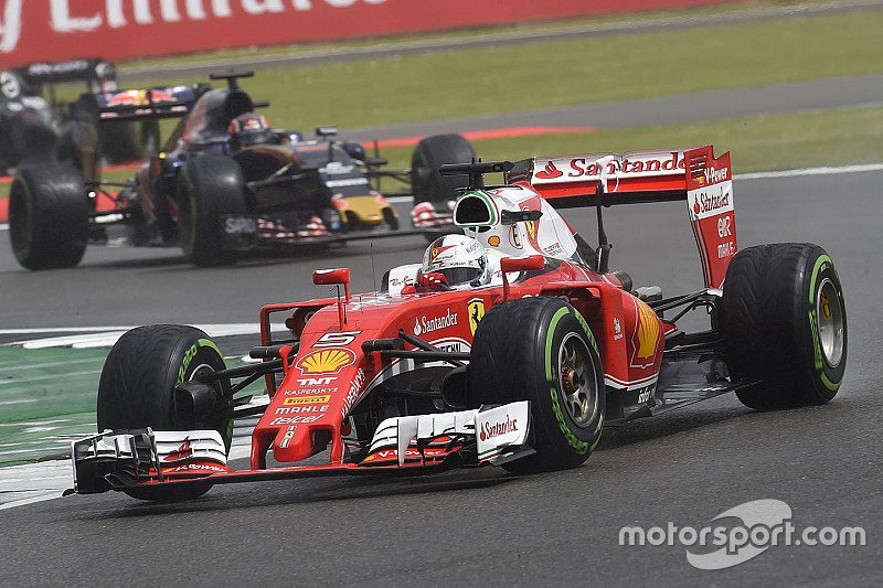 Sebastian Vettel: Das Funkverbot ist „absolute Scheiße“