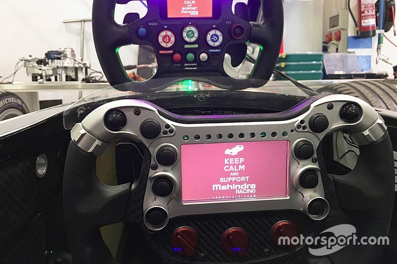 Sarà più simile a quelli di F.1 il nuovo volante della F.E!