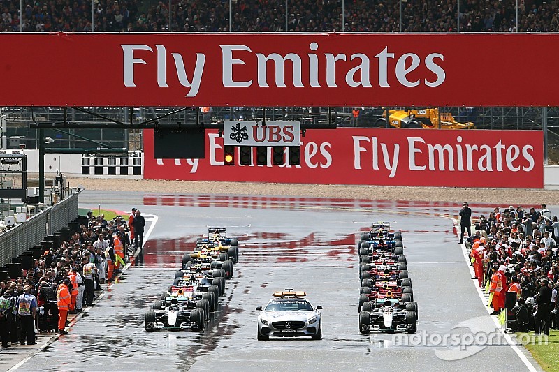 F1、ウエット下でもスタンディングスタートに