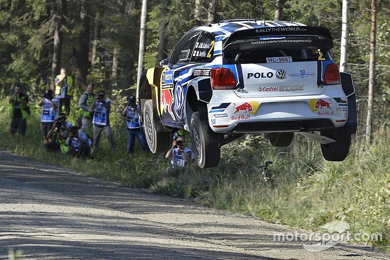 Finlandia, PS9: Tanak vince la speciale, Latvala accorcia le distanze
