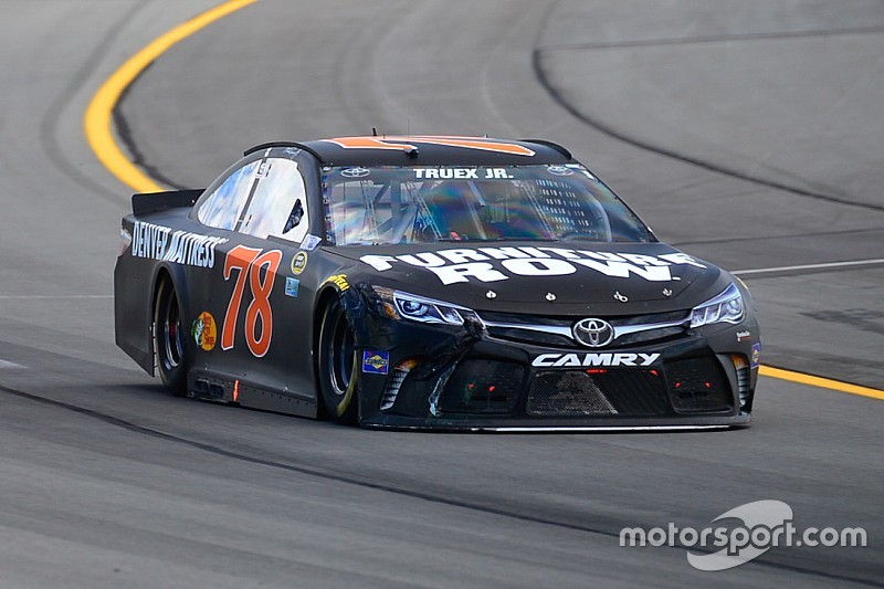 NASCAR Pocono: Pole-Position für Martin Truex Jr.