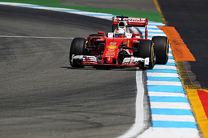 Vettel: "Natuurlijke baanlimieten en geen straffen voor overschrijding"