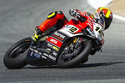 Forés: “Está bastante adelantado que me quede en el Team Barni Ducati”