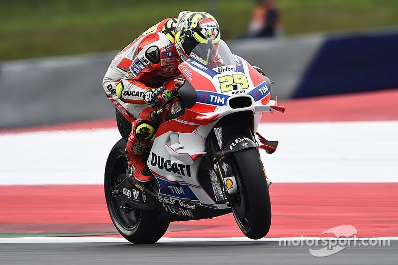 MotoGP Spielberg: Pole-Position für Iannone vor Rossi und Dovizioso