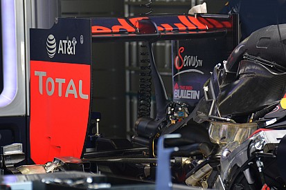 Технический брифинг: заднее крыло Red Bull RB12