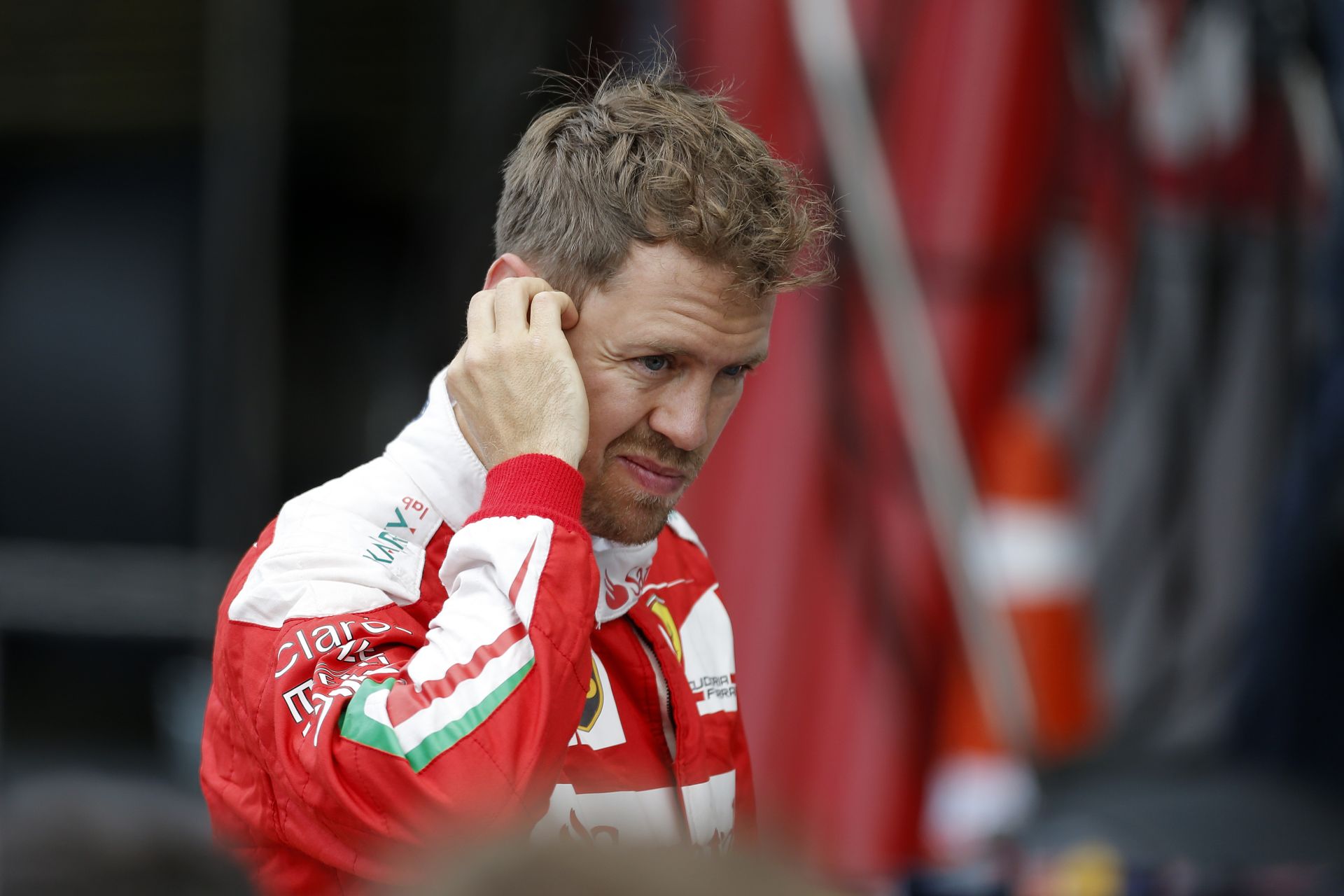 Videón Vettel motorozása Szocsiból! Jól tolta a német!
