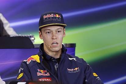 Kvyatnak még egy húzása van és aztán repül?