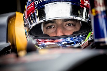 Így tombol a helikopteren Ricciardo: Verstappen majd elrontja a kedvét