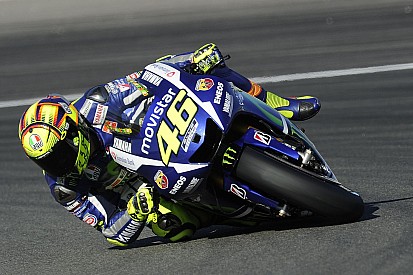 MotoGP: Képeken és videón Rossi különleges sisakja az Olasz Nagydíjra