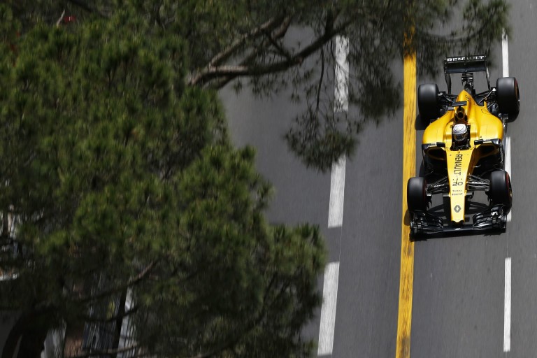 2 motor a Forma-1-ben egy szezonra? Abszurdum, hülyeség és felesleges
