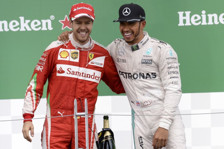 Hoppá: Hamilton és Vettel egálban van
